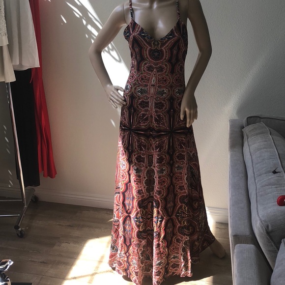 Alice + Olivia Dresses & Skirts - Alice and Olivia maxi dress